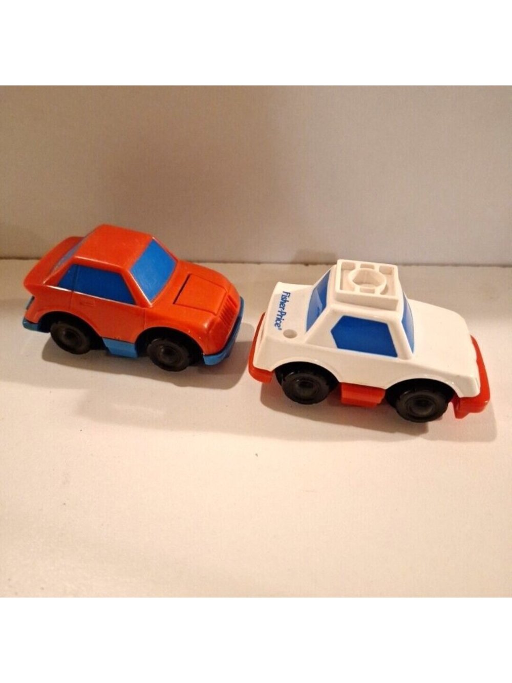 Fisher Price Flip Track Rail Ambulance & Red Blue Car 1992 3" Replacement Lot - Picture 2 of 9